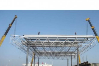 網(wǎng)架加油站