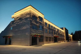 博湖賽馬場樓體亮化